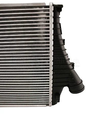 ΨΥΓΕΙΟ INTERCOOLER 1.9 CDTI (647x415x34)