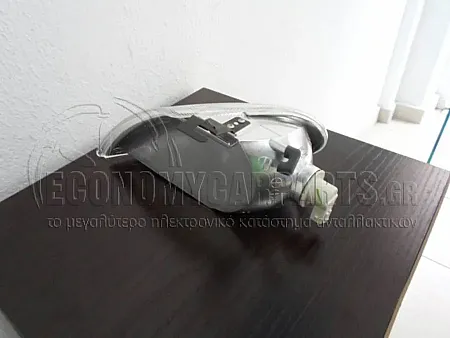 ΓΩΝΙΑ ΦΛΑΣ ΛΕΥΚΗ