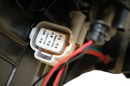 ΦΑΝΑΡΙ ΠΙΣΩ (ΔΕΧΕΤΑΙ ΛΑΜΠΕΣ LED