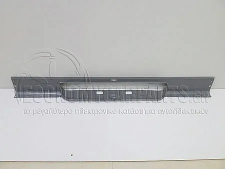ΠΟΔΙΑ ΠΙΣΩ ΚΑΡΟΤΣΑΣ