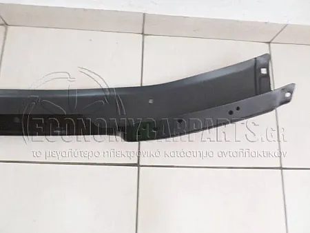 ΠΡΟΦΥΛΑΚΤΗΡΑΣ ΕΜΠΡΟΣ ΒΑΜΜΕΝΟΣ