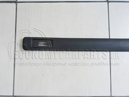 ΔΙΑΚΟΣΜΗΤΙΚΟ ΠΟΡΤΑΣ ΕΜΠΡΟΣ 4/5πορτο (ΜΕ ΤΡΥΠΑ ΓΙΑ ΣΗΜΑ)