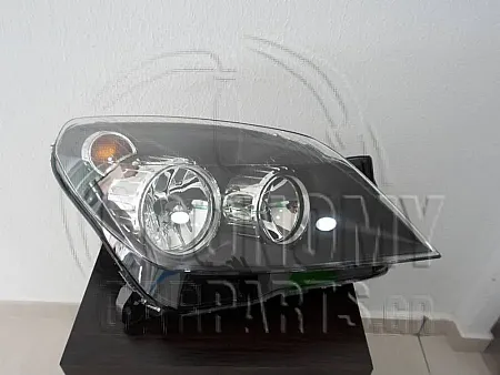 ΦΑΝΑΡΙ ΕΜΠΡΟΣ 3/5πορτο 2004-2007 (HELLA)