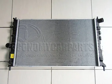 ΨΥΓΕΙΟ ΝΕΡΟΥ 1.6-1.8 CC 16V (ΜΕ A/C) (61*37)