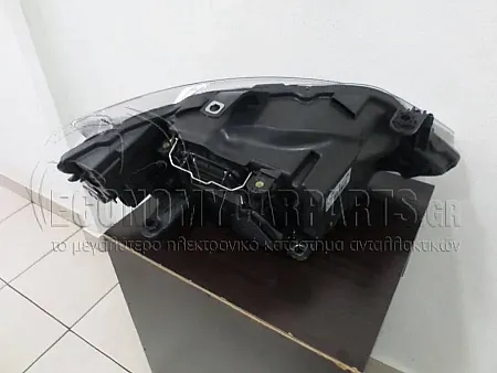 ΦΑΝΑΡΙ ΕΜΠΡΟΣ (ΜΟΝΟΣ ΚΑΘΡΕΦΤΗ) VALEO