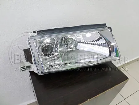 ΦΑΝΑΡΙ ΕΜΠΡΟΣ (ΜΕ ΠΡΟΒΟΛΕΑ)(HELLA) 2000-->