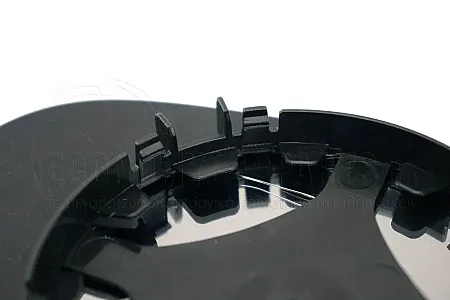 ΚΡΥΣΤΑΛΛΟ ΚΑΘΡΕΦΤΗ (CONVEX GLASS) 2002-2009