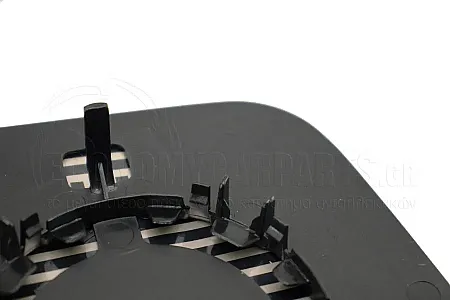 ΚΡΥΣΤΑΛΛΟ ΚΑΘΡΕΦΤΗ ΘΕΡΜΑΙΝΟΜΕΝΟ (CONVEX GLASS)
