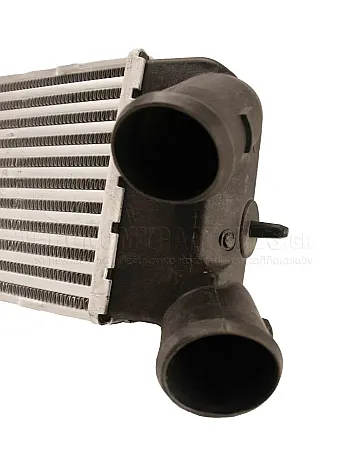 ΨΥΓΕΙΟ INTERCOOLER 1,4HDi (275*147*64)