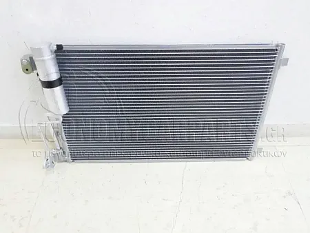 ΨΥΓΕΙΟ A/C 1.5 DCi (61*39)