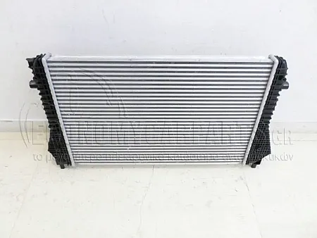 ΨΥΓΕΙΟ INTERCOOLER ΒΕΝZINH - ΠΕΤΡΕΛΑΙΟ (61,5*40,5*32) Φ60