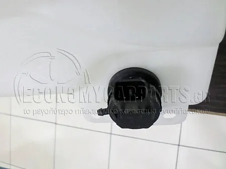ΔΟΧΕΙΟ ΝΕΡΟΥ ΥΑΛΟΚΑΘΑΡΙΣΤΗΡΩΝ (ΓΙΑ ΟΧΗΜΑΤΑ ΜΕ 4 ΠΟΡΤΕΣ) 2006-2008 (ΜΕ ΜΟΤΕΡ)