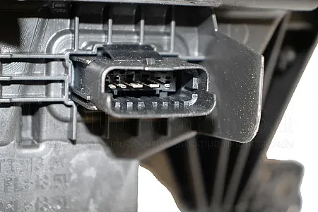 ΦΑΝΑΡΙ ΕΜΠΡΟΣ ΜΕ ΦΩΣ ΗΜΕΡΑΣ LED (VALEO)