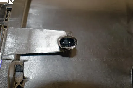 ΠΡΟΒΟΛΕΑΣ ΟΜΙΧΛΗΣ (LED) (ΓΙΑ: ΕΚΔΟΣΕΙΣ GTi/GTD)